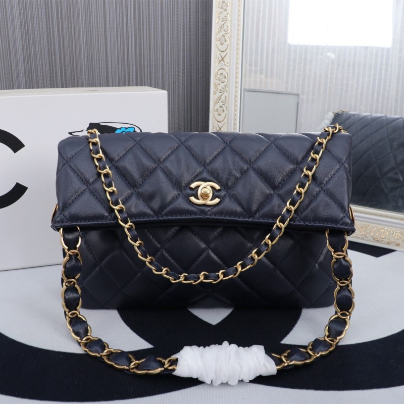 Ch**el shopping bags